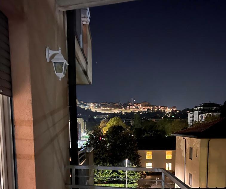 Casa Biondo Apartment Bergamo Ngoại thất bức ảnh